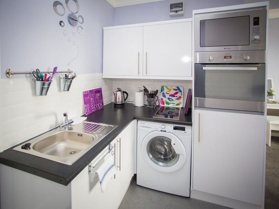 Studio 3 Kitchen