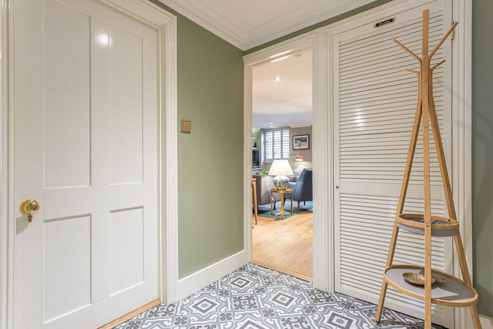 Beaches Brighton Luxury Apartment