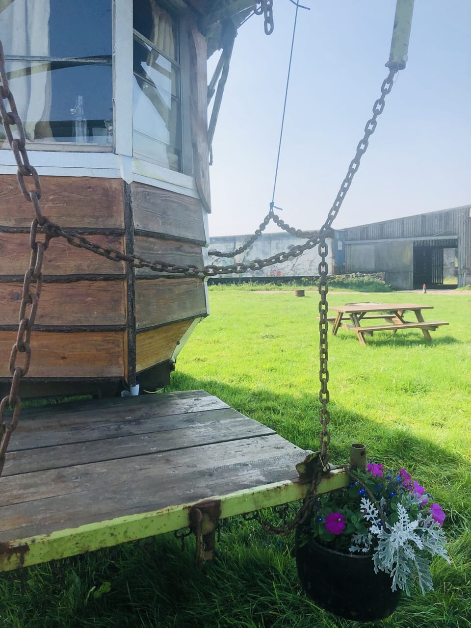 Wagon Balcony