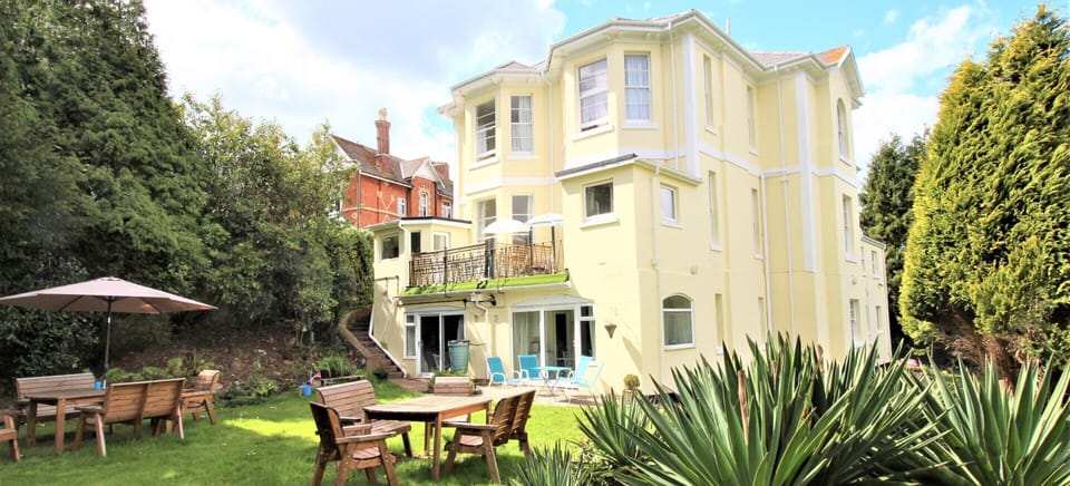 Left hand ground floor apartment