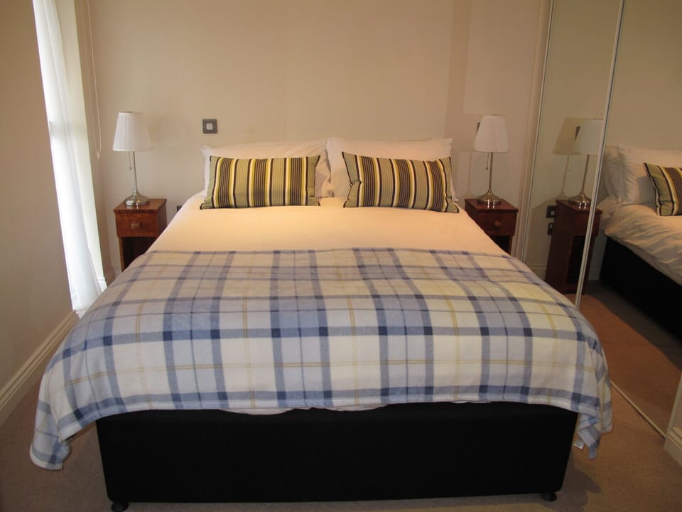 King bed