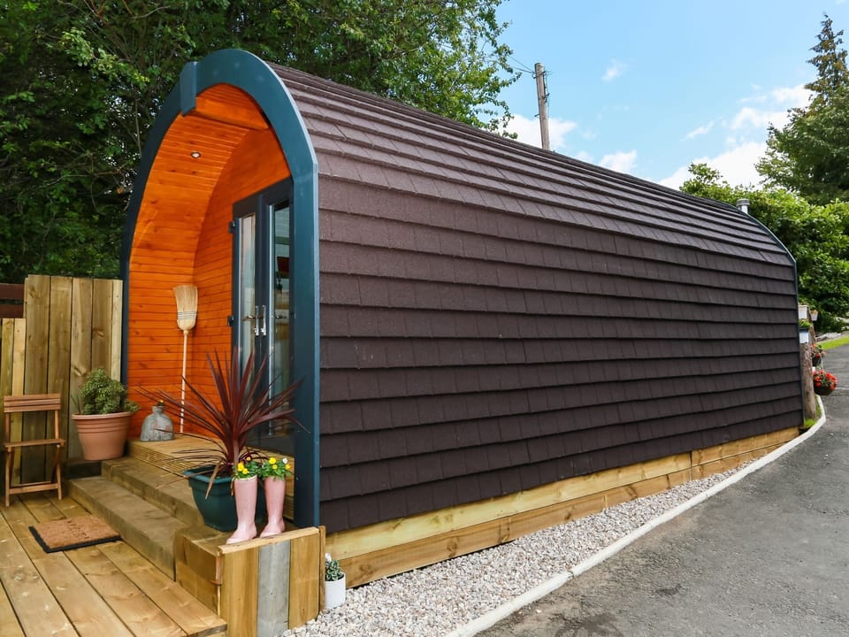 Luxury Pod