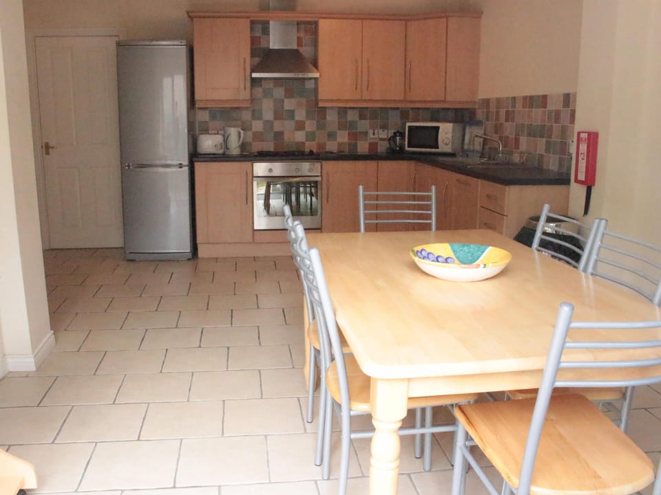Kitchen and dining area