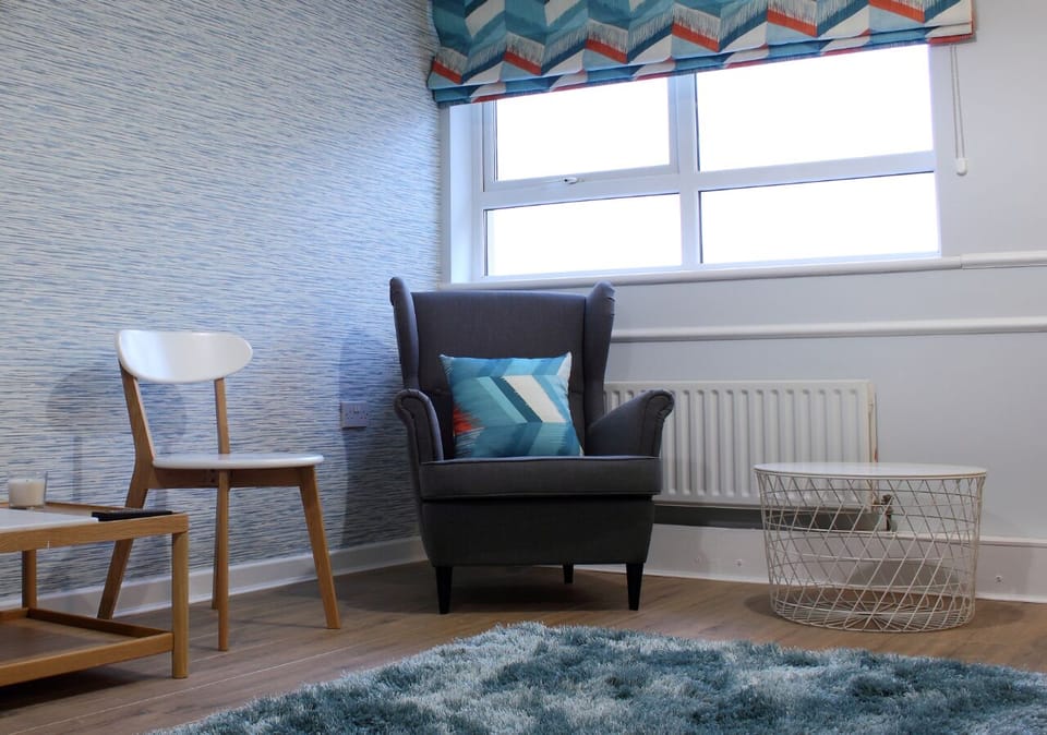 Living Room / Lounge