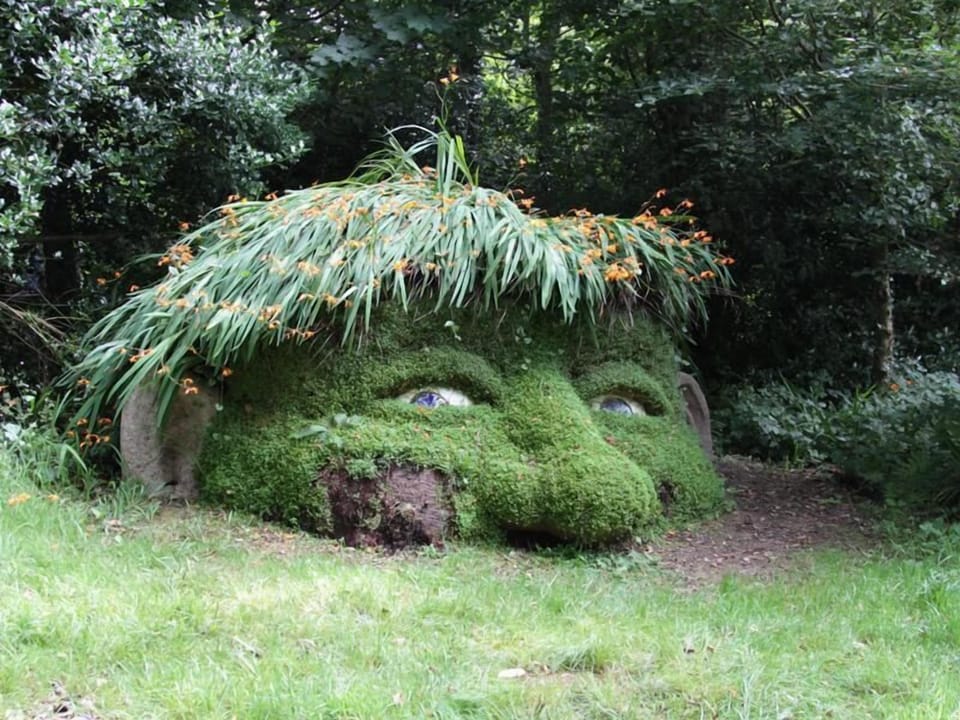 Visit Lost Gardens of Heligan