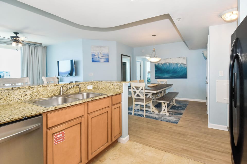 The Palms of Destin 11217 - Kitchen