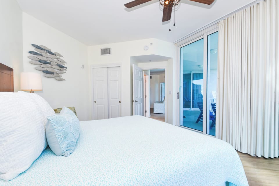 The Palms of Destin 2415 - Guest Bedroom with Balcony Access