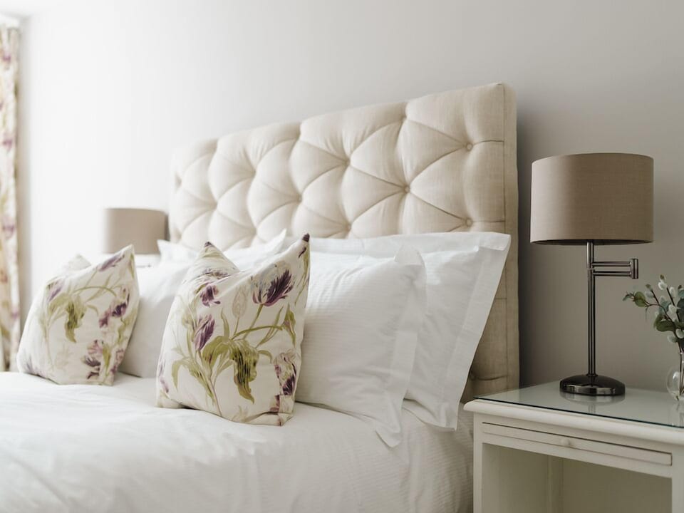 Elvet king bedroom