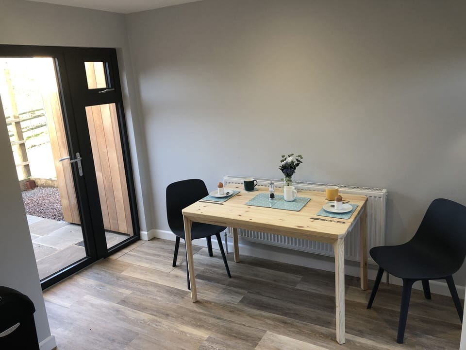 Dining Table in the Blorenge