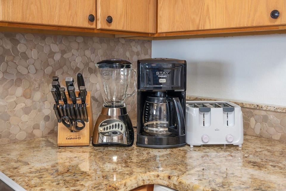 Makahuena 5103 Kitchen Appliances