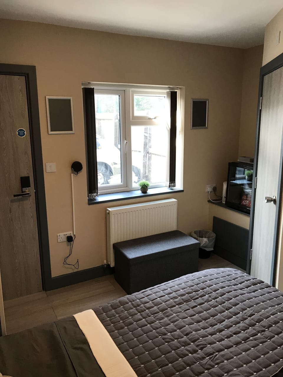 Room 4