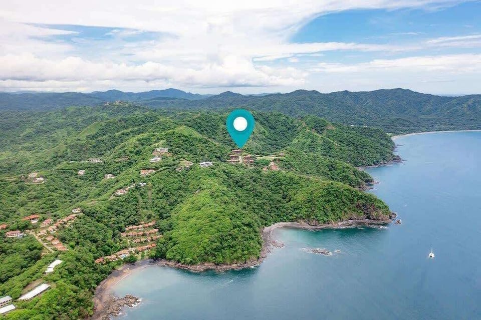 Community with coastline – spectacular ocean views at your doorstep.