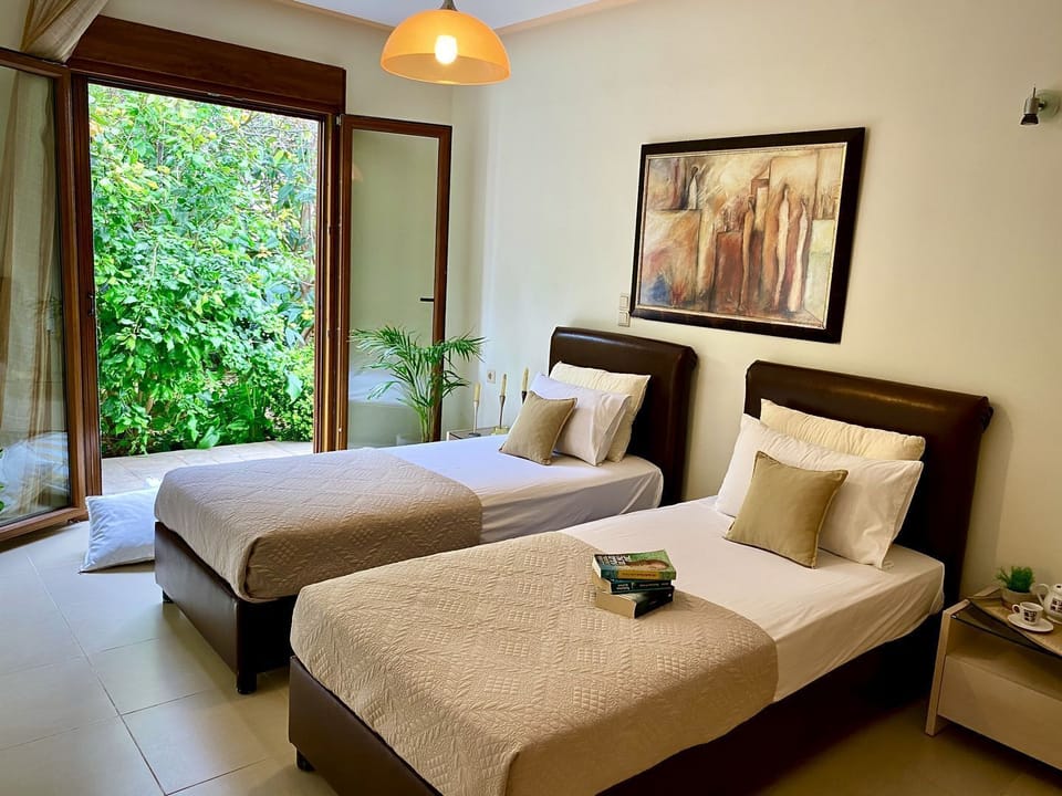 VILLA MATHIOS Bedrooms