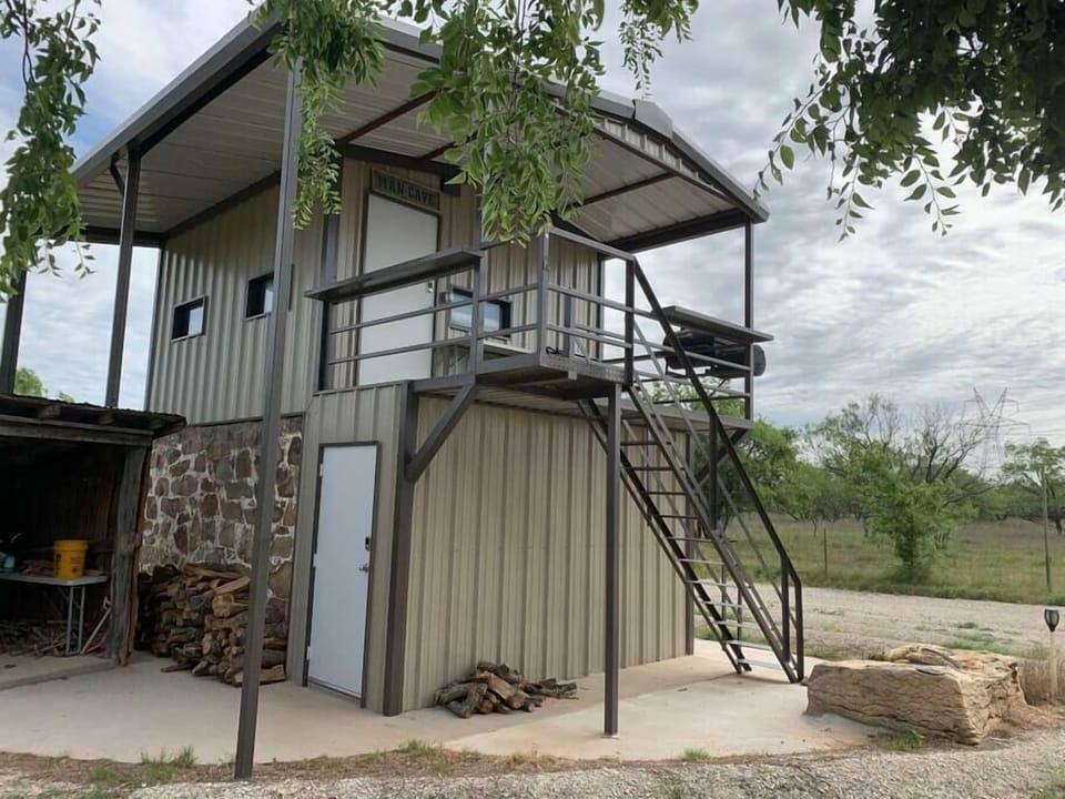 Wilderness Roost at Lake Godstone