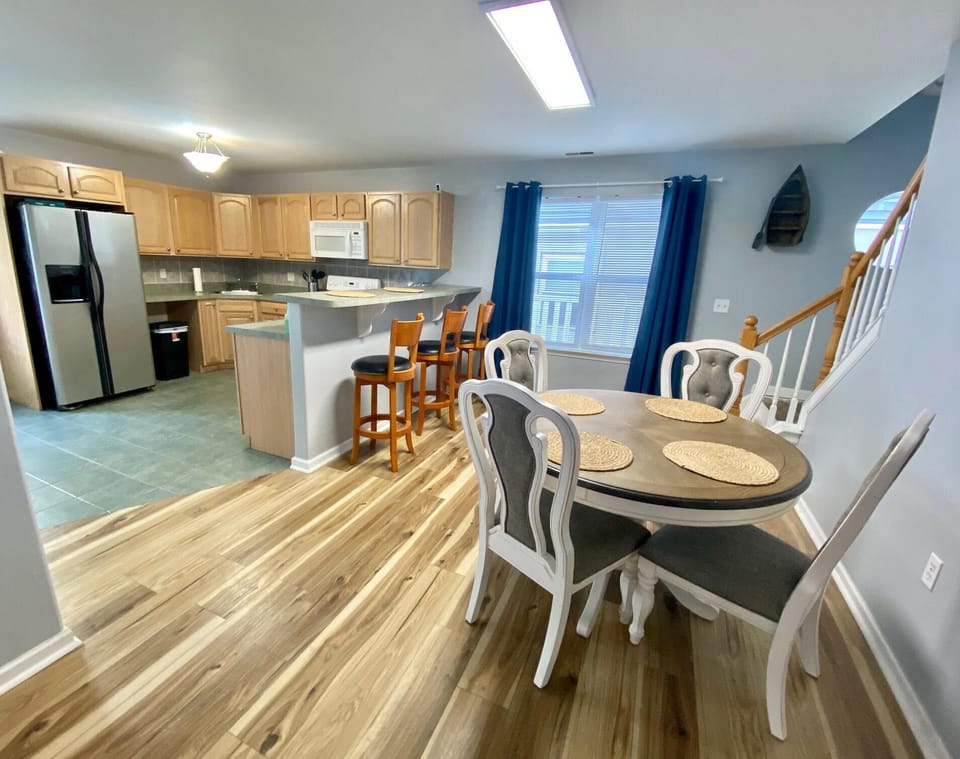 Breakfast area on the first floor
