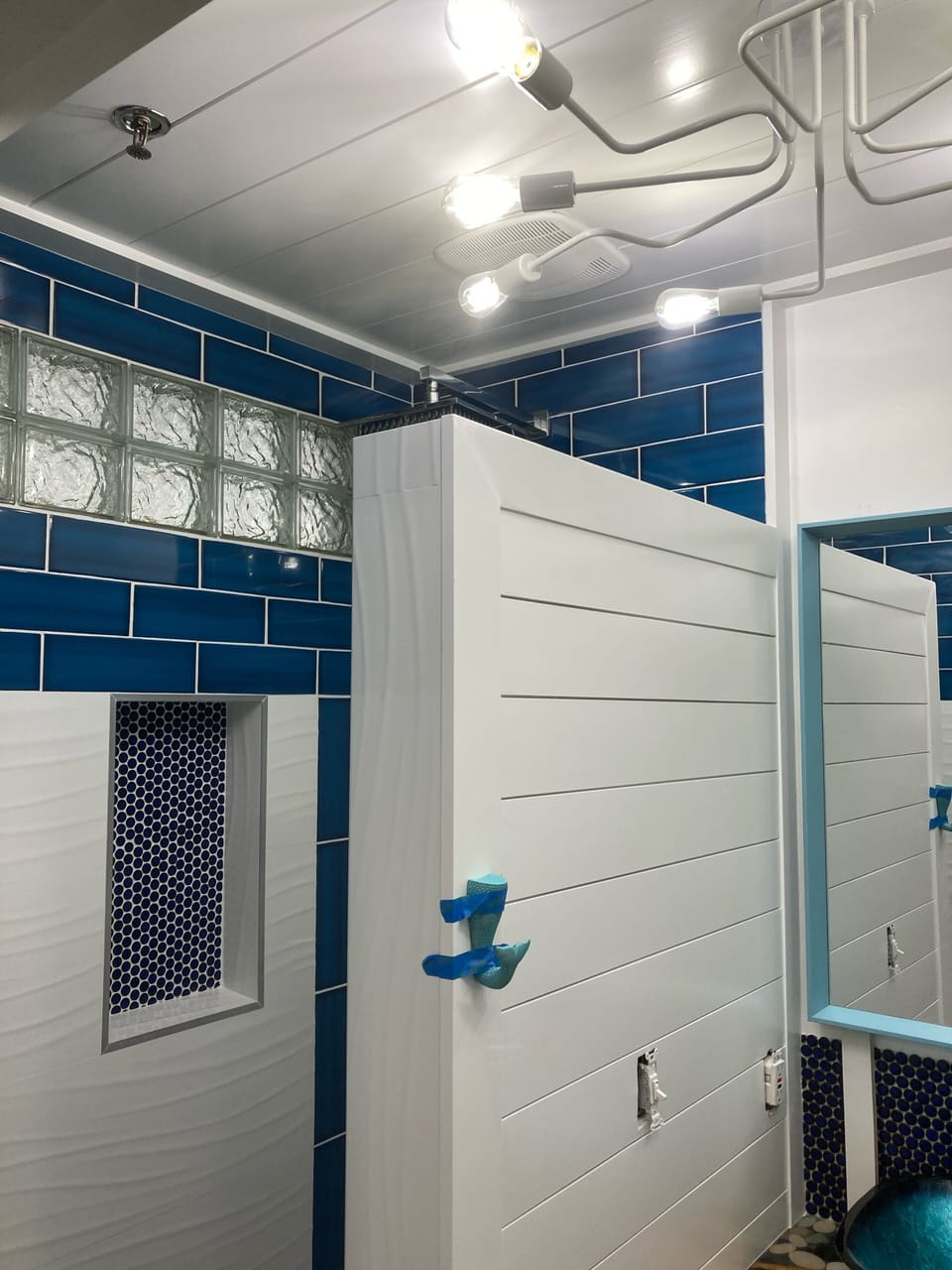 Brand new retro-feel bathroom
