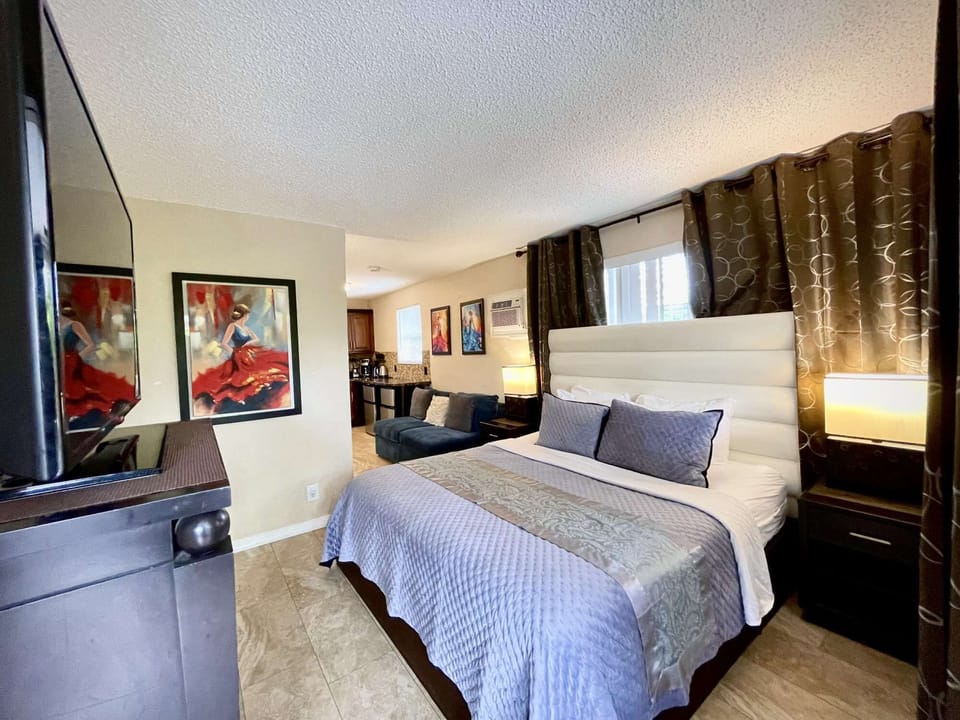 Studio suite with a pool view