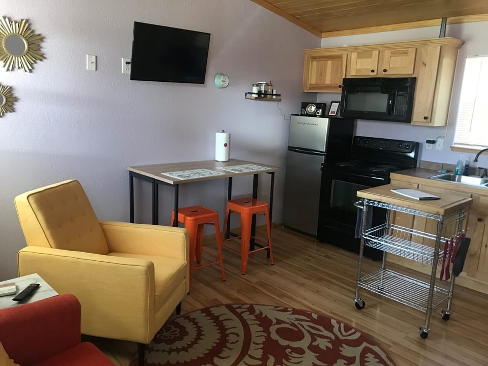 Kitchenette and seating