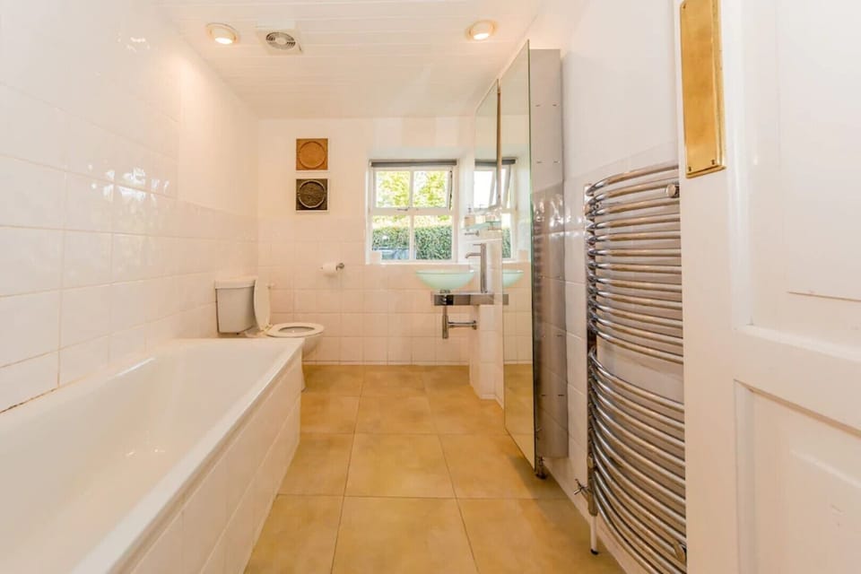 The Bathroom of the Studio