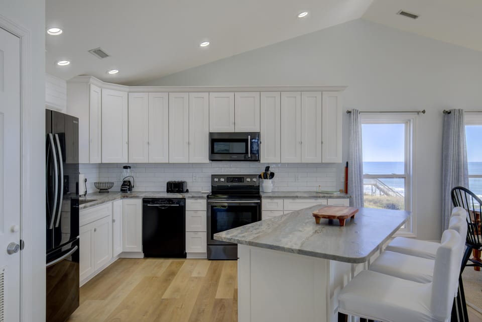 Large updated kitchen