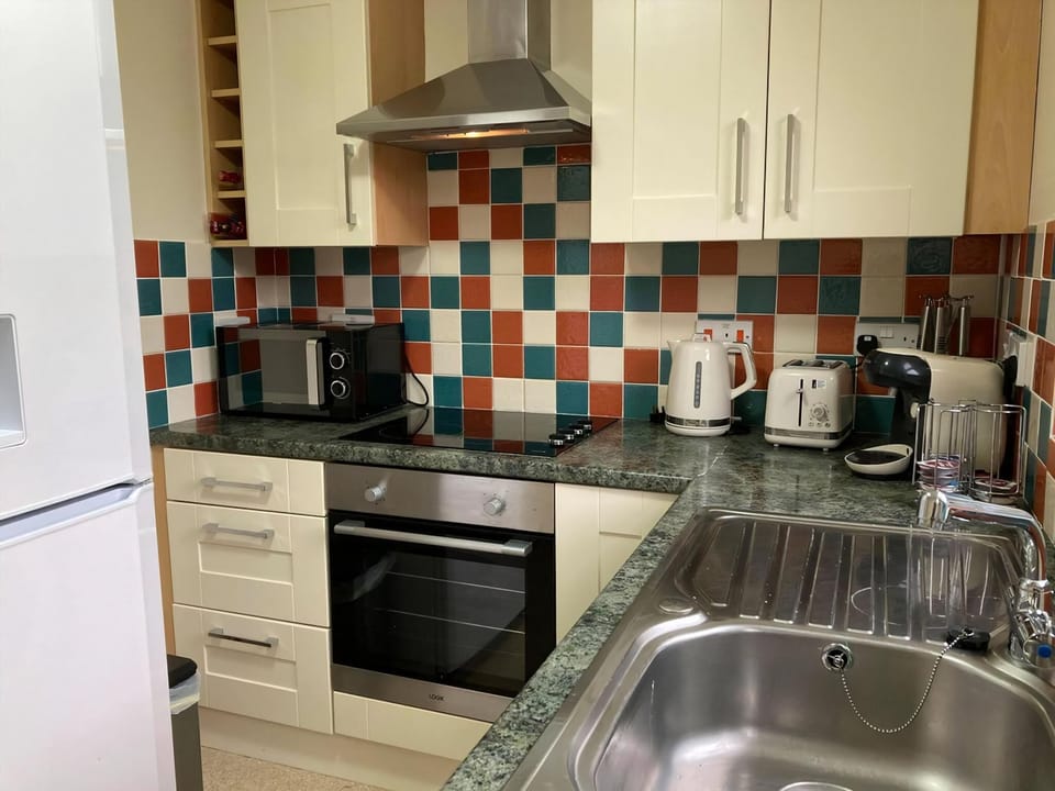Kitchen | Heather Cottage, Lauder