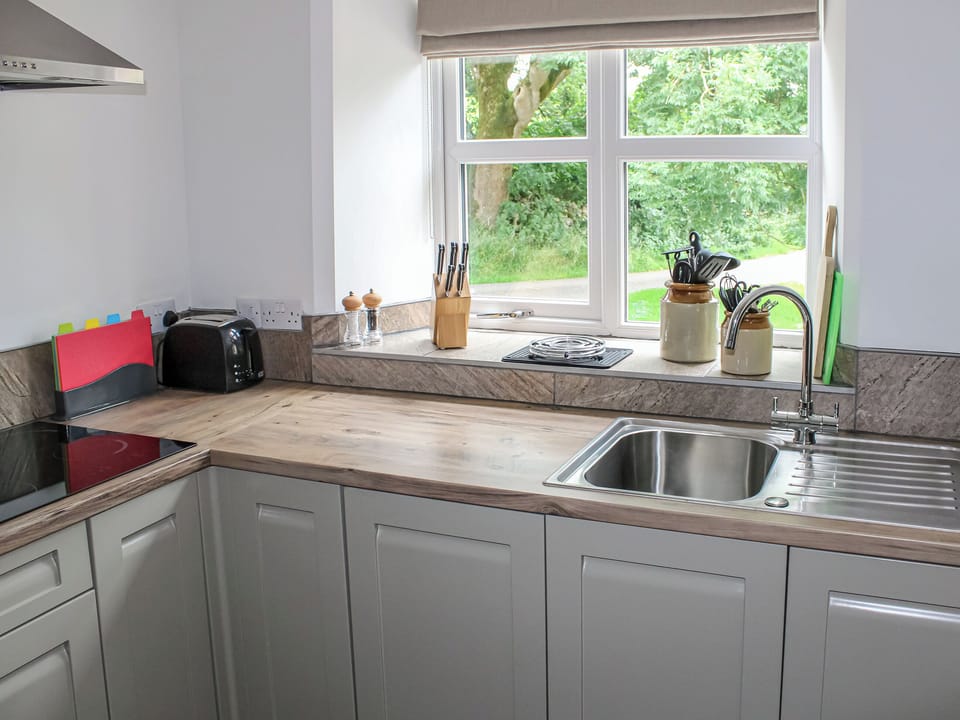 Shower cubicle within bathroom | Smardale Cottages, Kirkby stephen