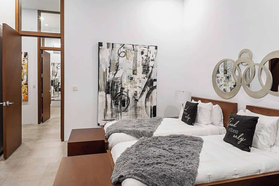 Room 2