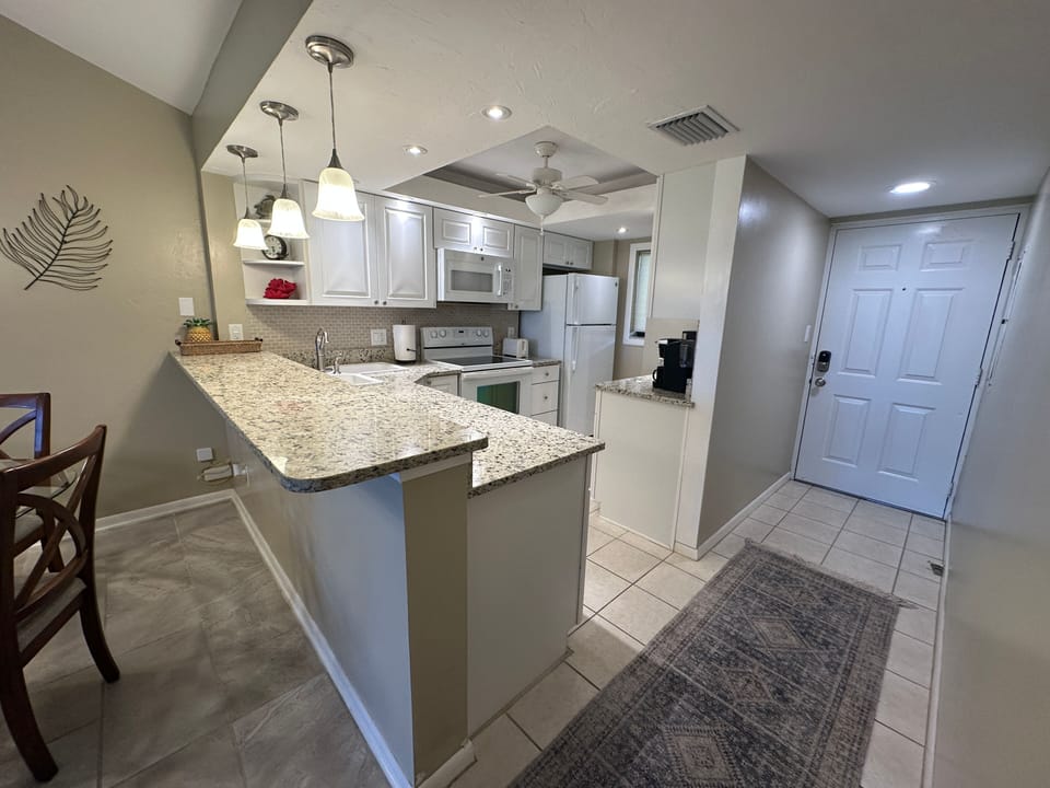 Well equipped kitchen