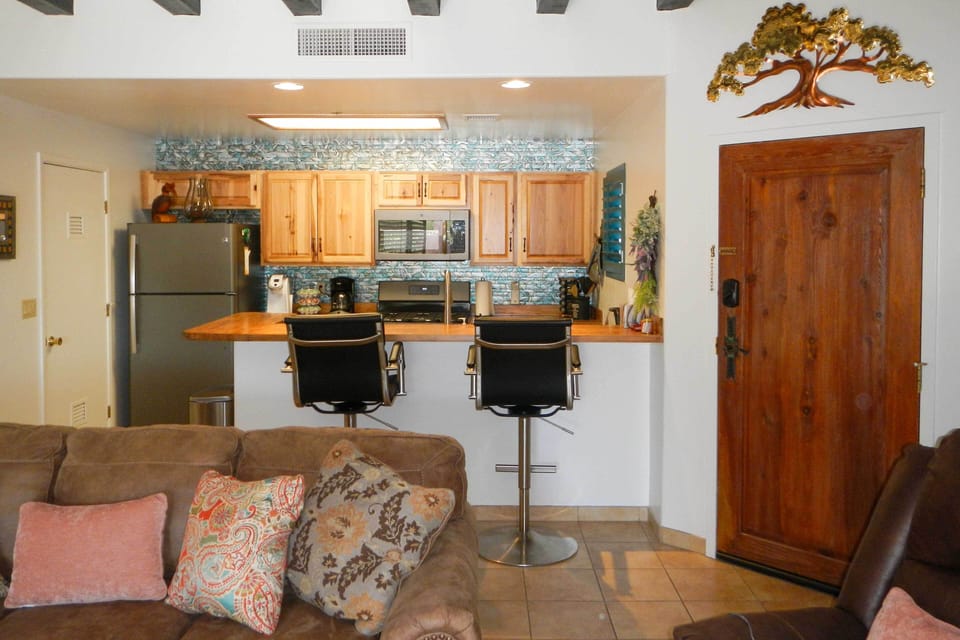 Kitchen | Fully Equipped | ZeroWater Filter