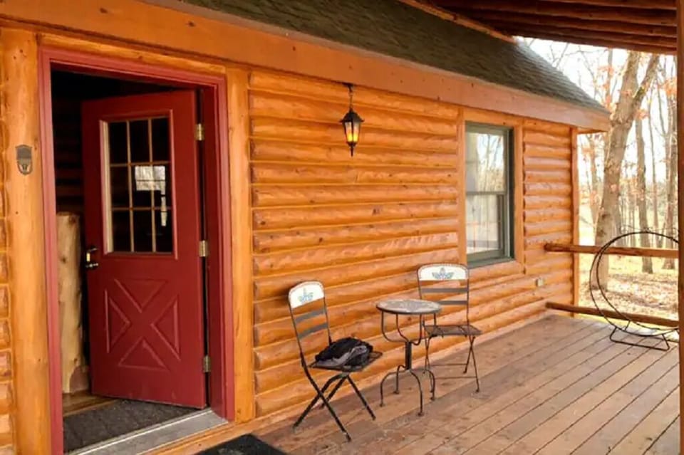 Cabin entrance and front porch!