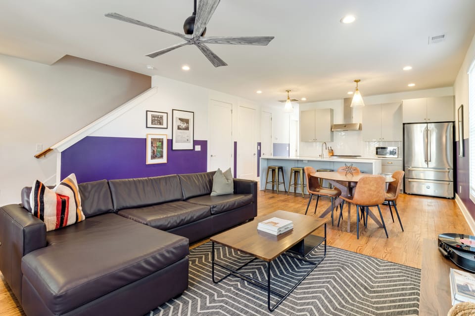 Open concept  - easy connection for everyone!