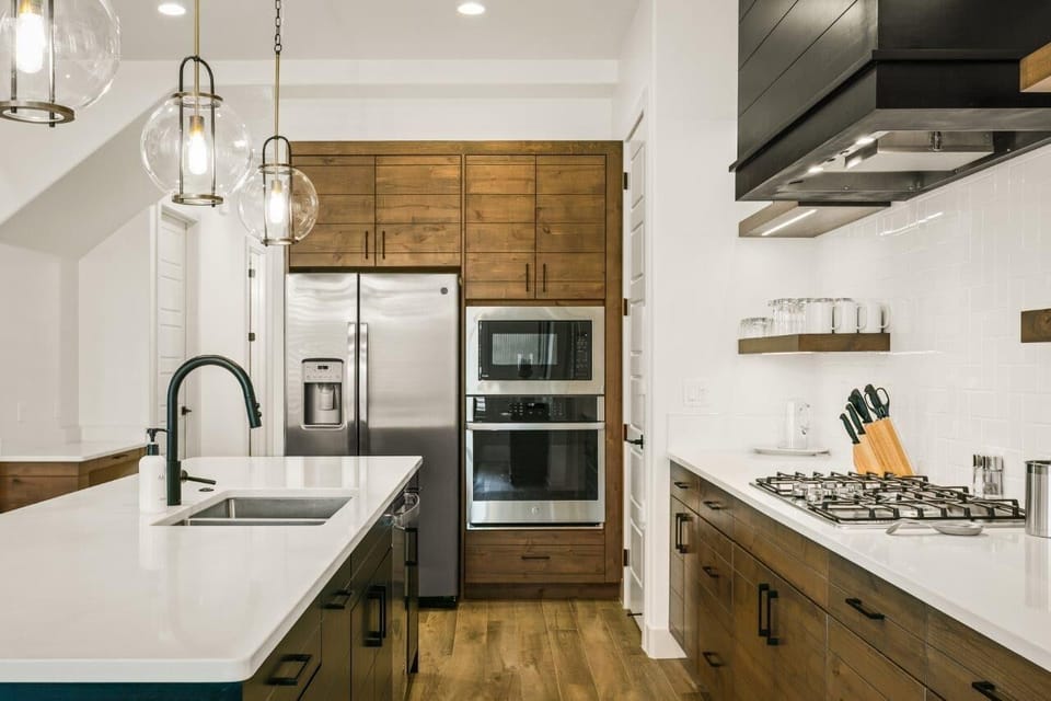 Perfect kitchen to prepare meals for large groups!
