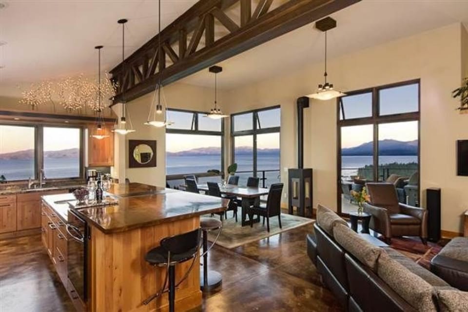 Kitchen and Dining room.