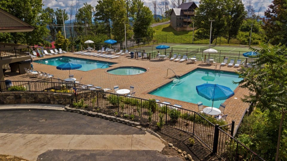 3 conveniently located Chalet Village Owners Clubs for my guests  to enjoy FREE