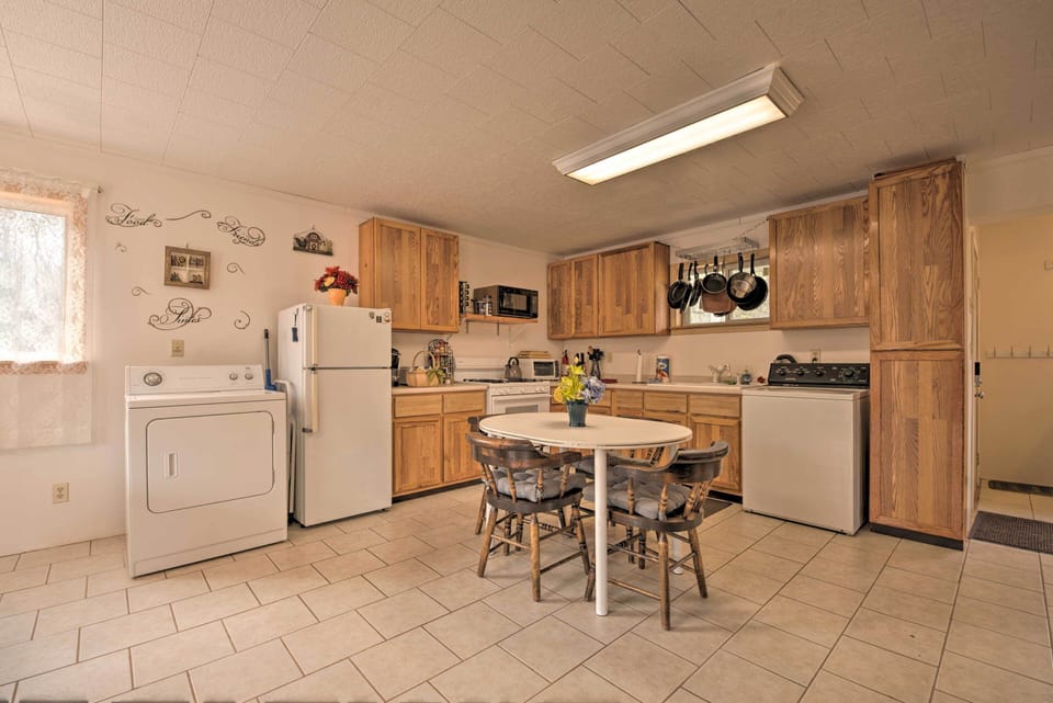 Well-Equipped Kitchen | 1st Floor | Cooking Basics & Spices