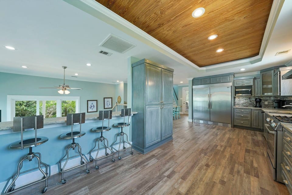 The Great Escape - Crystal Beach - Kitchen