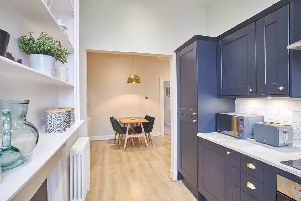 Huntcliff View Apartment, Saltburn-by-the-Sea - Host & Stay