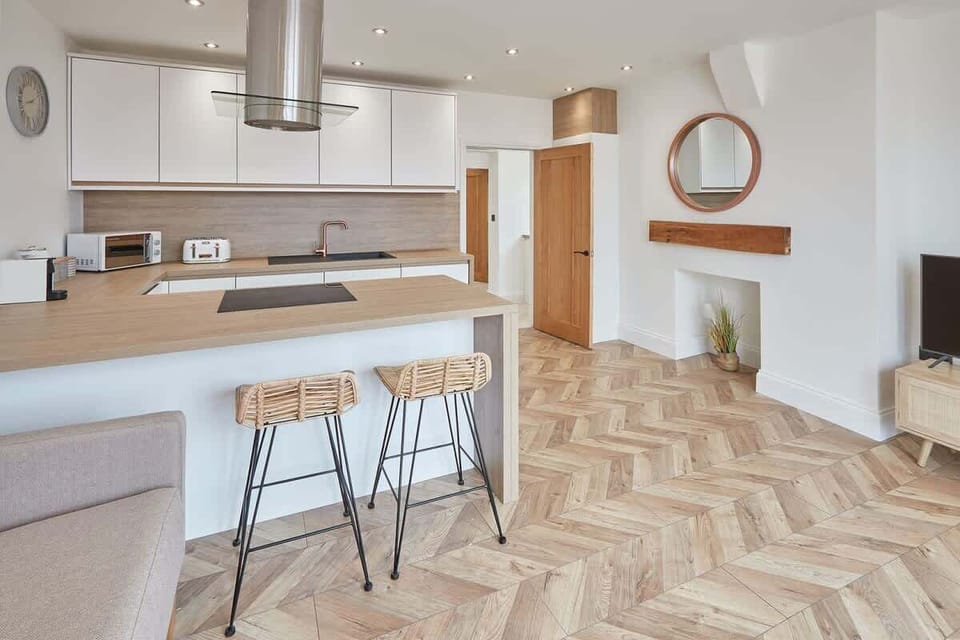 Abbey Hus, Whitby - Host & Stay