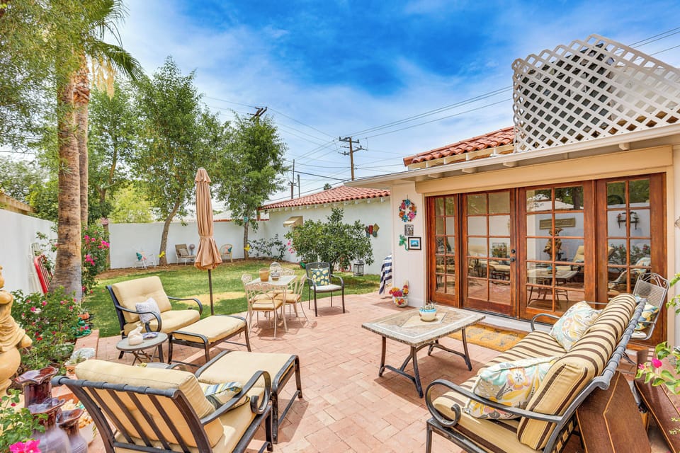Private Enclosed Yard | Outdoor Seating | Pets Allowed (1 Dog Max, 25-Lb Limit)