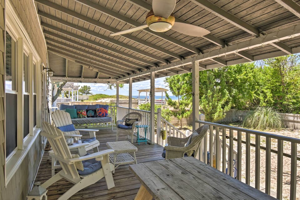 Covered Porch | Ceiling Fan