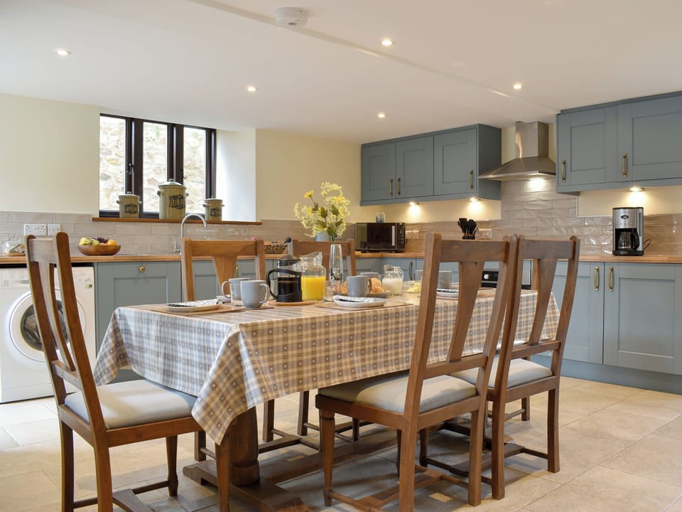 Kitchen/diner | Bucknole FarmThe Old Shippon, Northleigh, near Honiton
