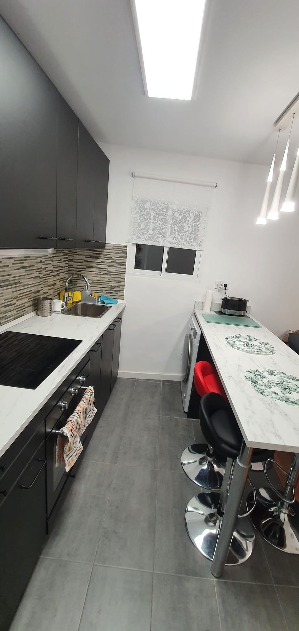 full equipped kitchen 