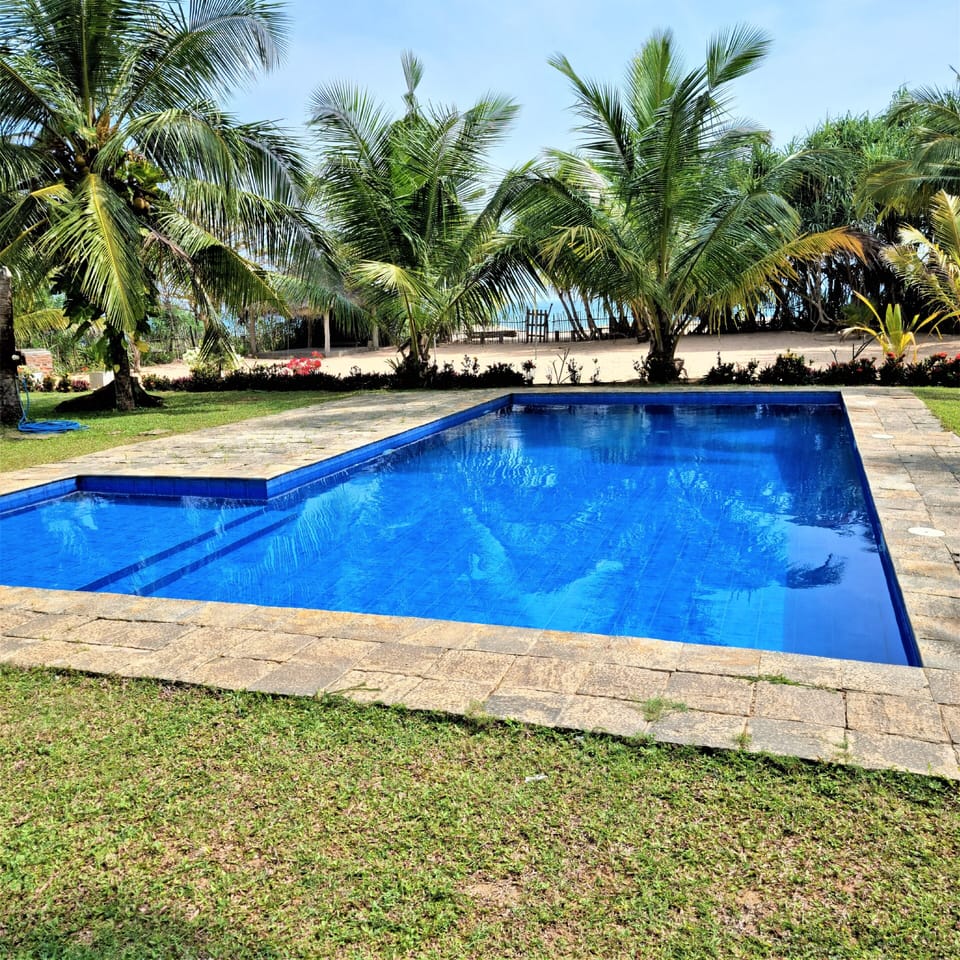 pool