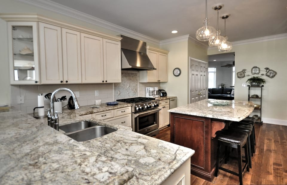 Kitchen (1)