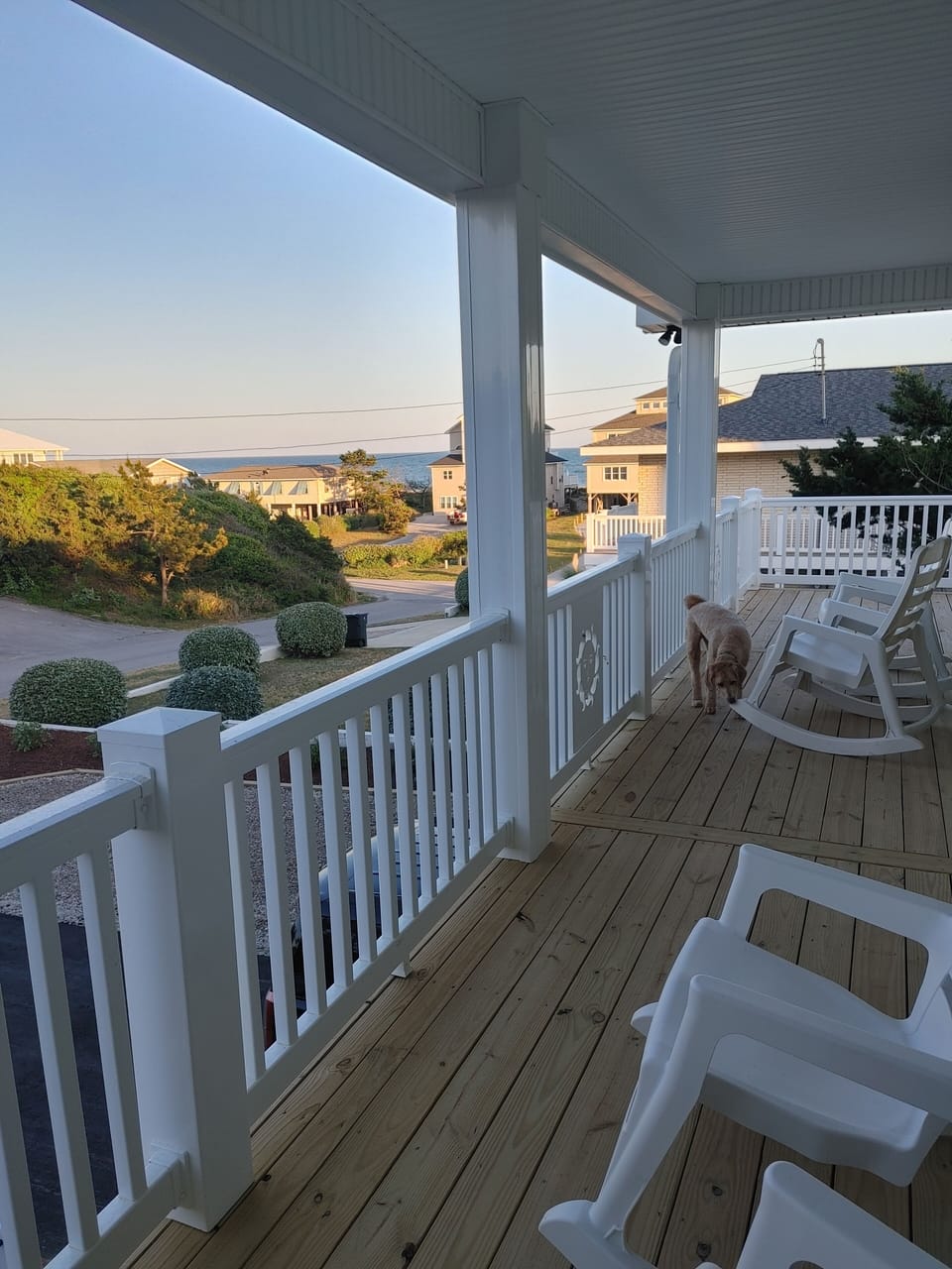 front porch view.. 😍