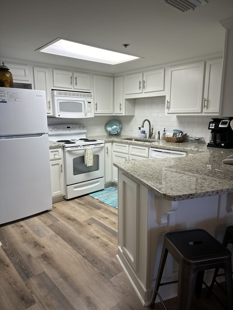 Well stocked kitchen with all your vacation needs.