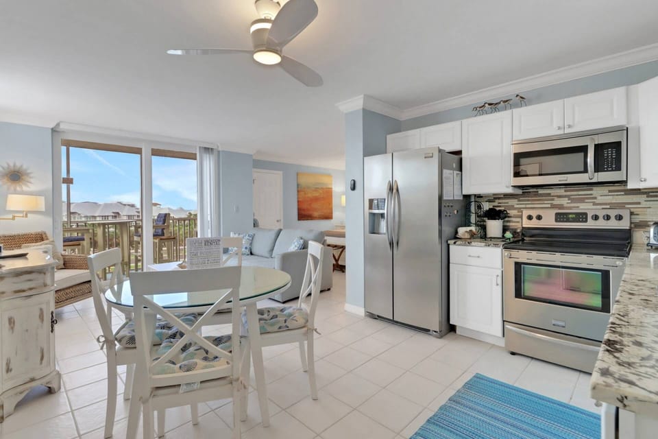 The studio condo has been remodeled and updated with a fresh, modern beachy theme, creating a perfect beach getaway.