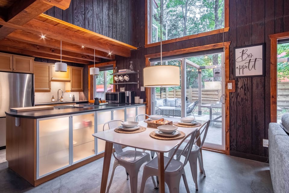 Chalet Norwegian Dining and Kitchen