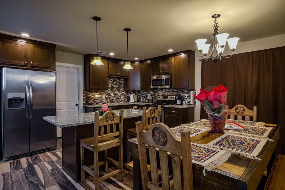 Fully furnished kitchen. Keurig coffee maker, microwave and dishwasher. 