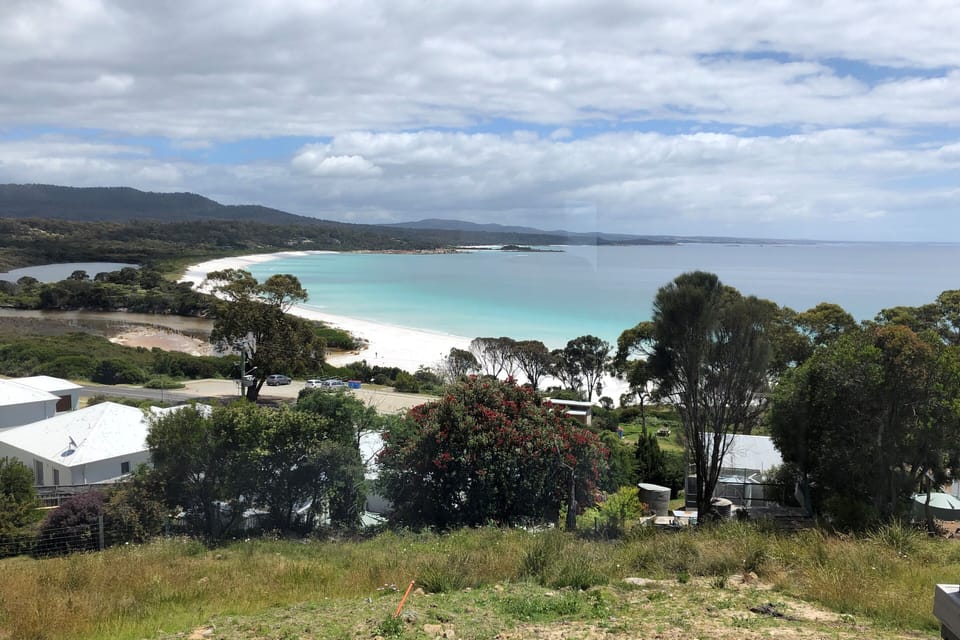 Panoramic views of both Grants Lagoon and the Bay of Fires